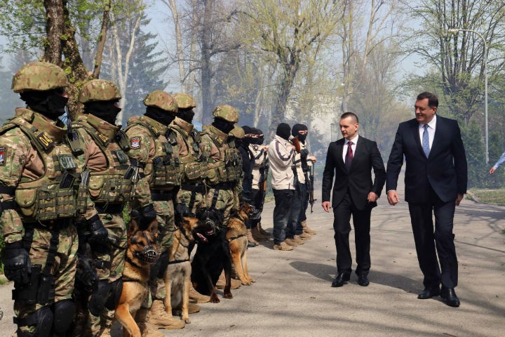 Potencijalni bezbednosni problem: Specijalne jedinice policije Republike Srpske, kao privatna garda Milorada Dodika